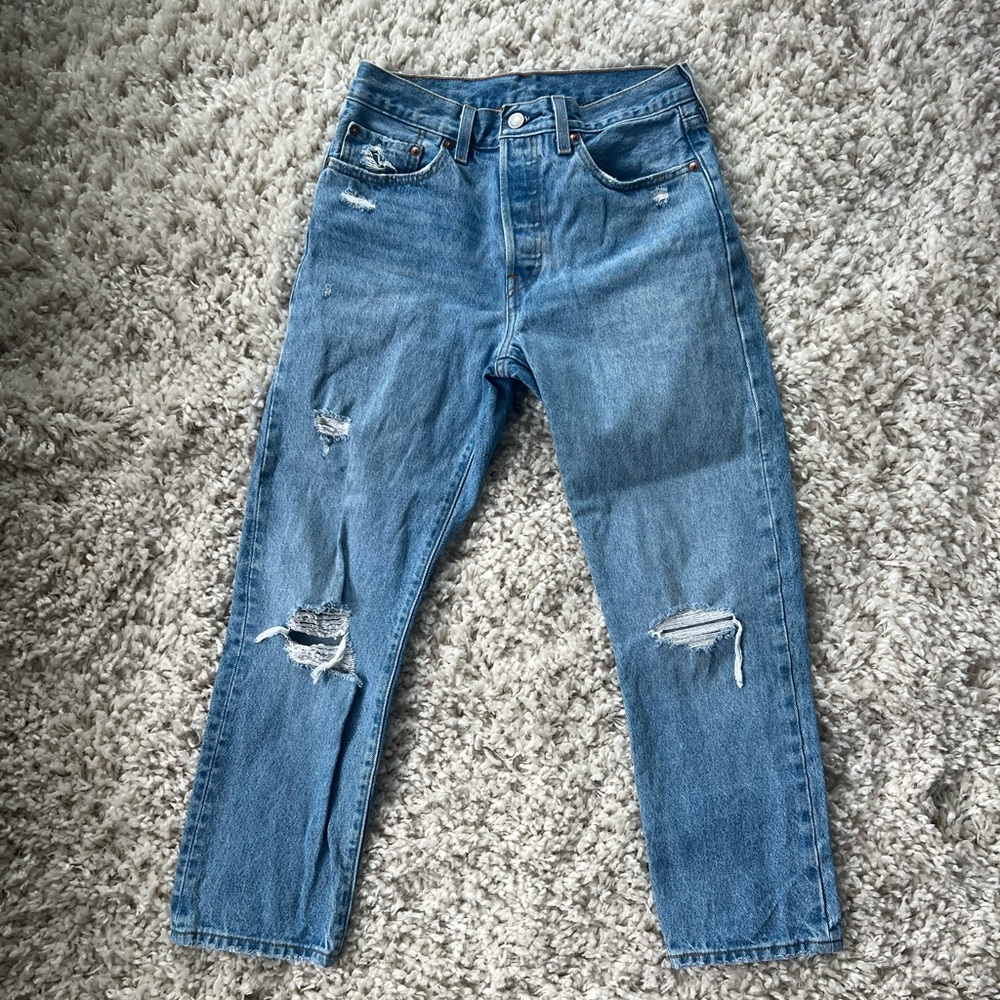 Levis 501 straight jeans
